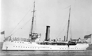 The USRC Seminole, circa 1900-1934. Image from the United States Coast Guard.